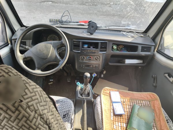 Wuling Zhiguang 2013, 122800 км, за 2447 USD - фото 10