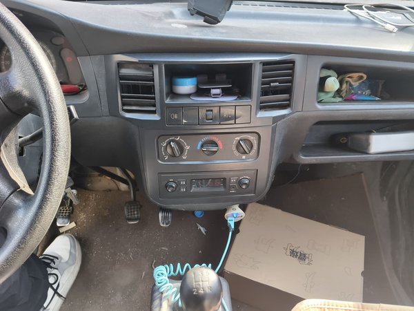 Wuling Zhiguang 2013, 122800 км, за 2447 USD - фото 14