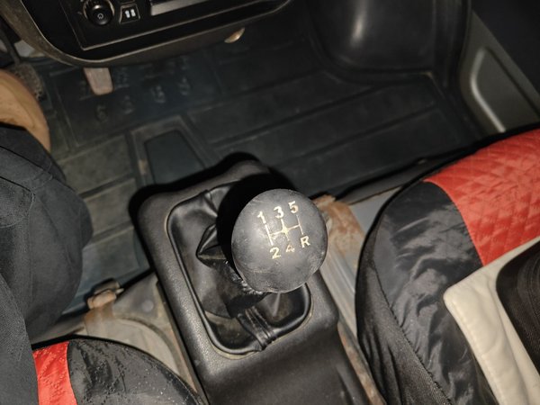 Wuling Zhinguang 2013, 80000 км, за 2374 USD - фото 15