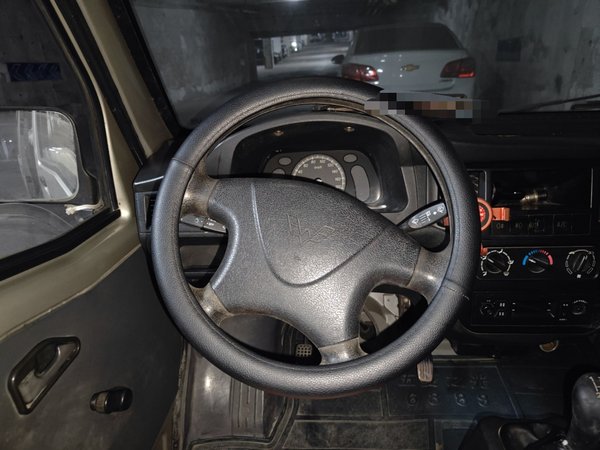 Wuling Zhinguang 2013, 80000 км, за 2374 USD - фото 11