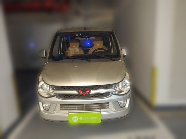 Wuling Zhiguang 2015, 33000 км, за 2772 USD