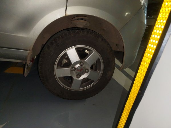 Wuling Zhiguang 2015, 33000 км, за 2772 USD - фото 8