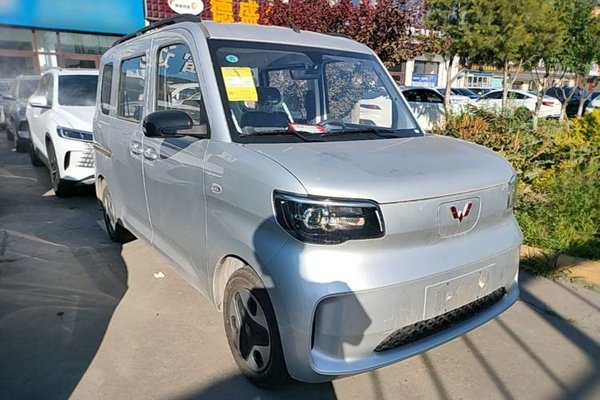 Wuling Zhiguang New Energy 2025, 100 км, за 7898 USD