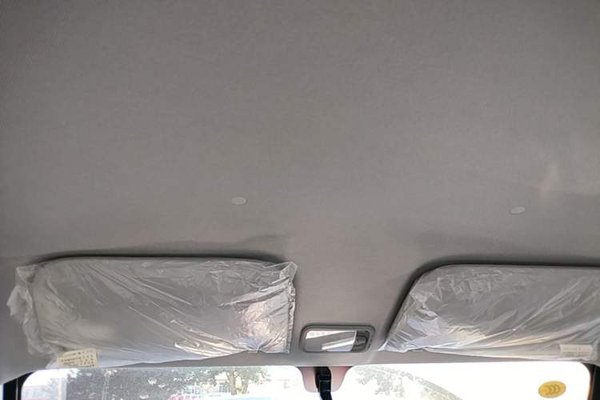 Wuling Zhiguang New Energy 2025, 100 км, за 7898 USD - фото 21