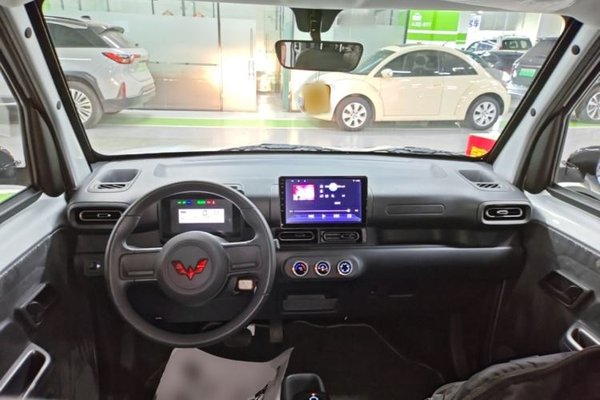 Wuling Zhiguang New Energy 2025, 15200 км, за 7657 USD - фото 19