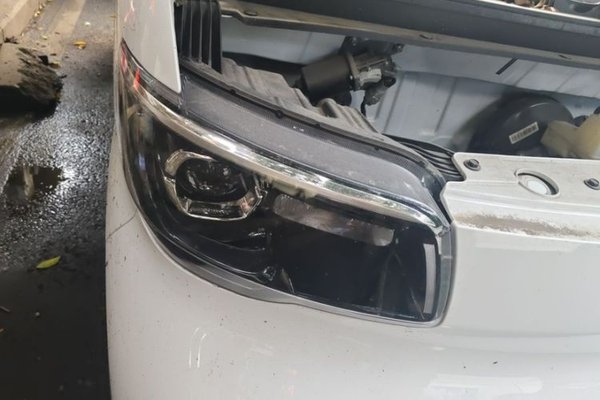 Wuling Zhiguang New Energy 2025, 12800 км, за 7863 USD