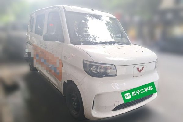 Wuling Zhiguang New Energy 2025, 12800 км, за 7863 USD - фото 6