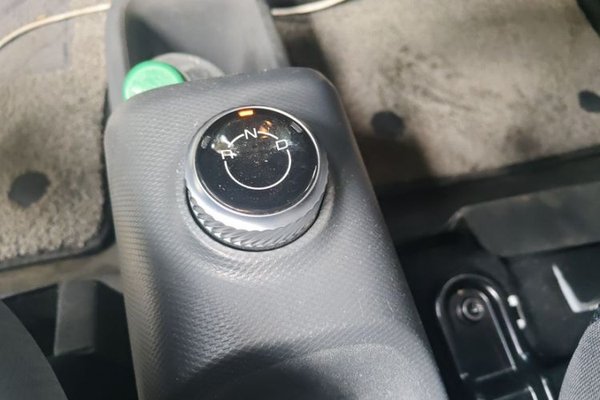 Wuling Zhiguang New Energy 2025, 12800 км, за 7863 USD - фото 15