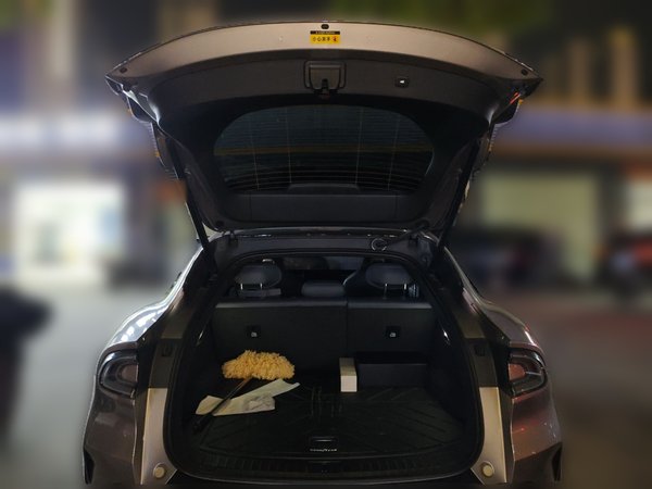 Xiaomi Auto YU7 2025, 4000 км, за 36652 USD - фото 20