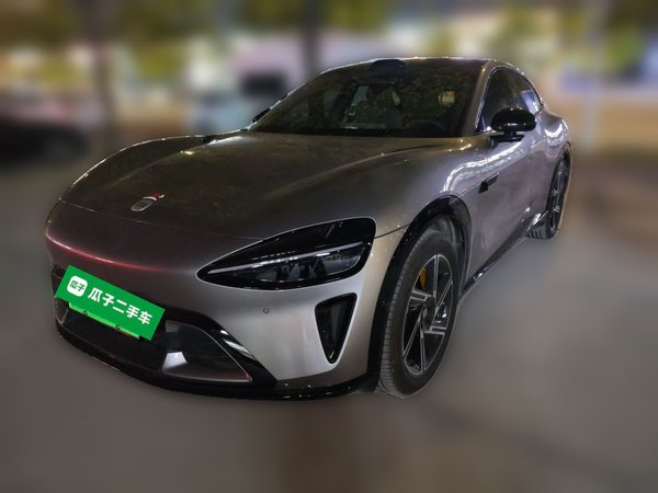 Xiaomi Auto YU7 · 2025 год