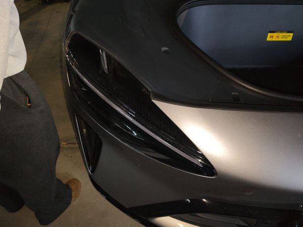 Xiaomi Auto YU7 2025, 4000 км, за 36652 USD - фото 7