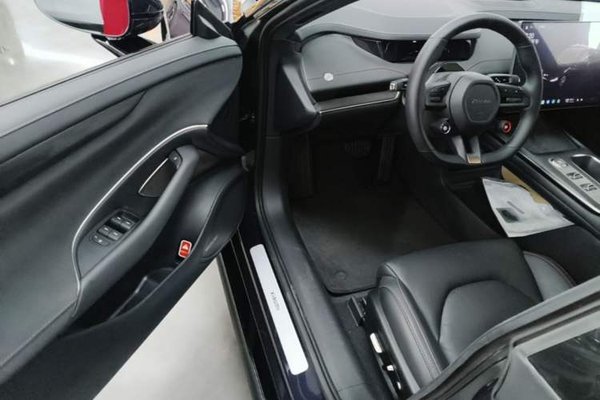 Xiaomi Auto SU7 2024, 18400 км, за 28637 USD - фото 8