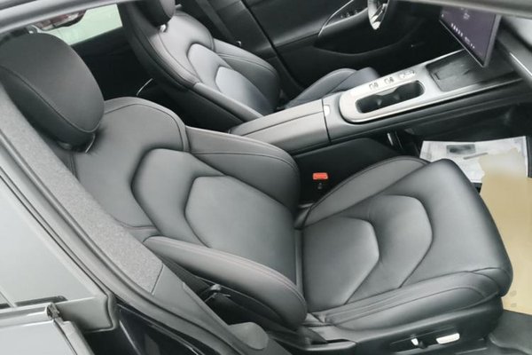 Xiaomi Auto SU7 2024, 18400 км, за 28637 USD - фото 12