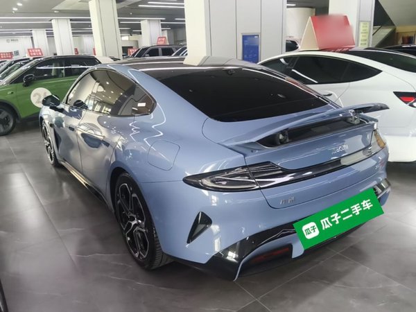 Xiaomi Auto SU7 2024, 24800 км, за 32793 USD