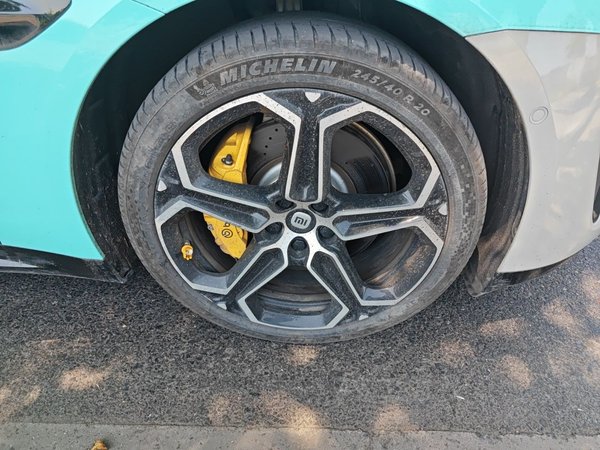 Xiaomi Auto SU7 2024, 41400 км, за 29965 USD