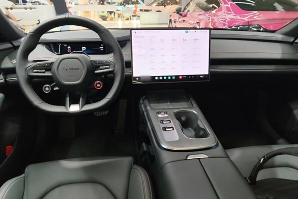 Xiaomi Auto SU7 2024, 5100 км, за 32292 USD - фото 12