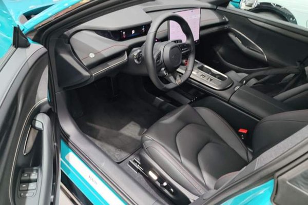 Xiaomi Auto SU7 2024, 5100 км, за 32292 USD - фото 18