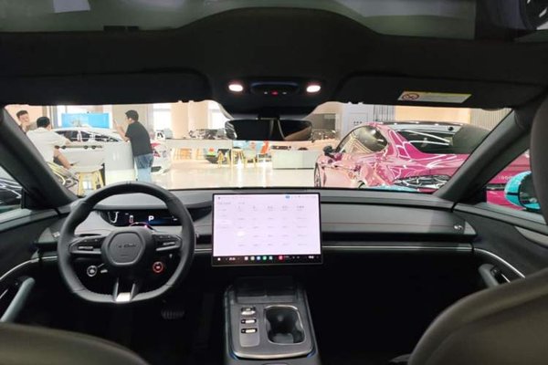 Xiaomi Auto SU7 2024, 5100 км, за 32292 USD - фото 21