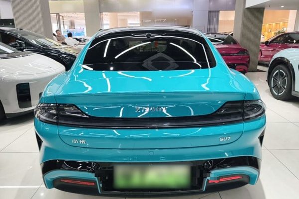 Xiaomi Auto SU7 2024, 5100 км, за 32292 USD