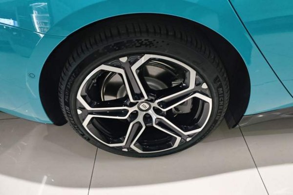 Xiaomi Auto SU7 2024, 5100 км, за 32292 USD - фото 11