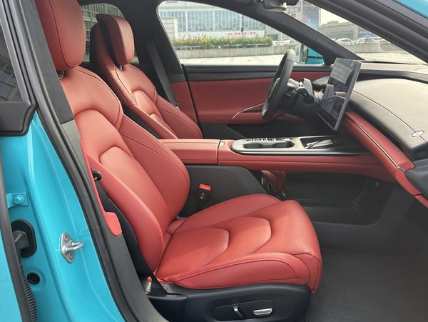 Xiaomi Auto SU7 2024, 5800 км, за 35995 USD - фото 31