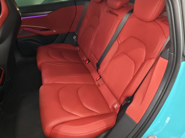 Xiaomi Auto SU7 2024, 5800 км, за 35995 USD - фото 18