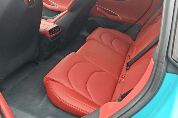 Xiaomi Auto SU7 2024, 9600 км, за 29205 USD - фото 25