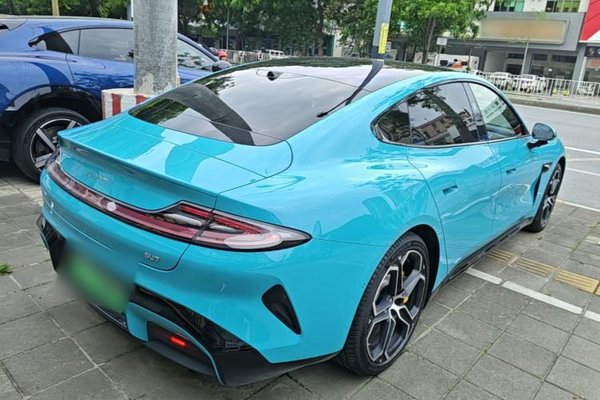 Xiaomi Auto SU7 2024, 9600 км, за 29205 USD - фото 6