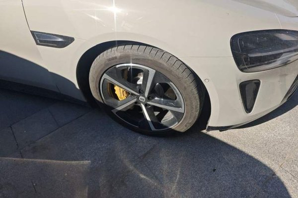 Xiaomi Auto SU7 2024, 23800 км, за 30169 USD - фото 8