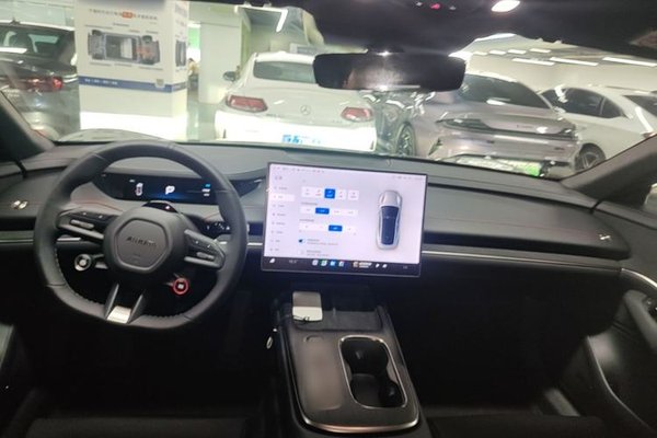 Xiaomi Auto SU7 2024, 8500 км, за 31298 USD - фото 17