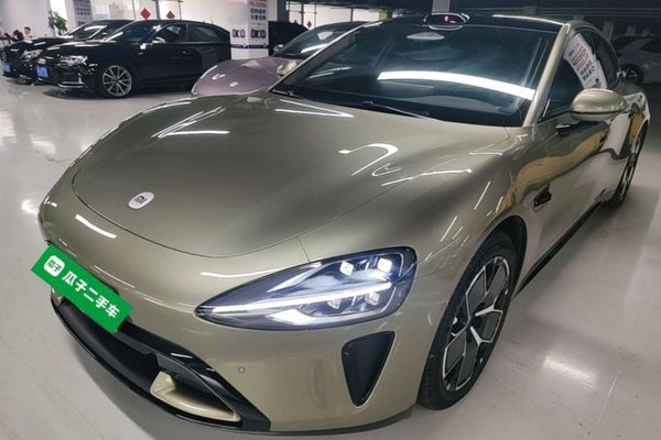 Xiaomi Auto SU7 · 2024 год