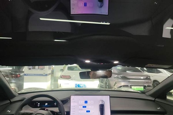 Xiaomi Auto SU7 2024, 8500 км, за 31298 USD - фото 26