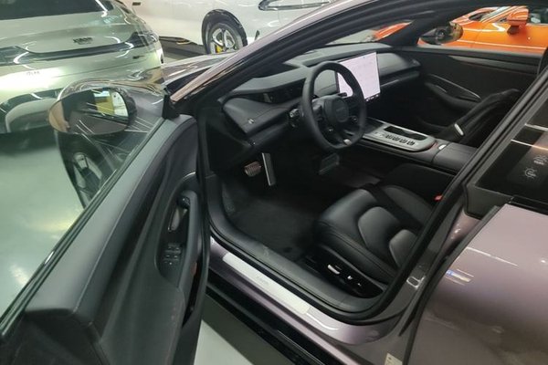 Xiaomi Auto SU7 2024, 12000 км, за 37491 USD - фото 26