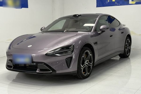 Xiaomi Auto SU7 · 2024 год