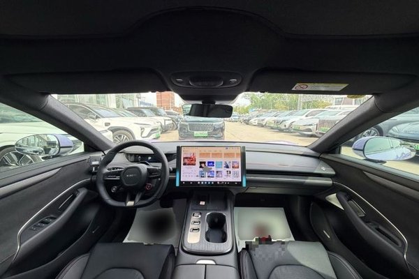 Xiaomi Auto SU7 2024, 17100 км, за 28084 USD - фото 13
