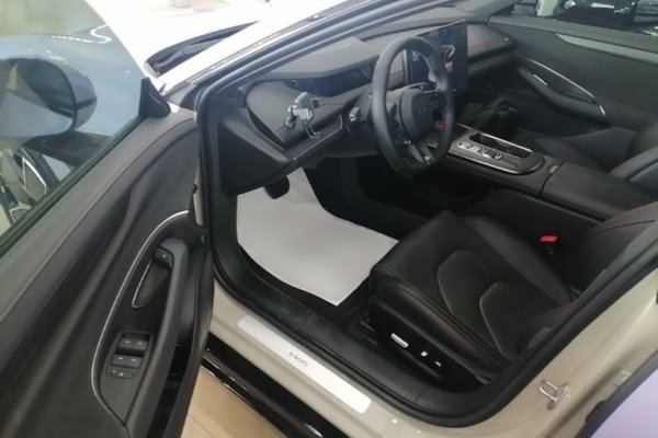 Xiaomi Auto SU7 2024, 17100 км, за 28084 USD - фото 19