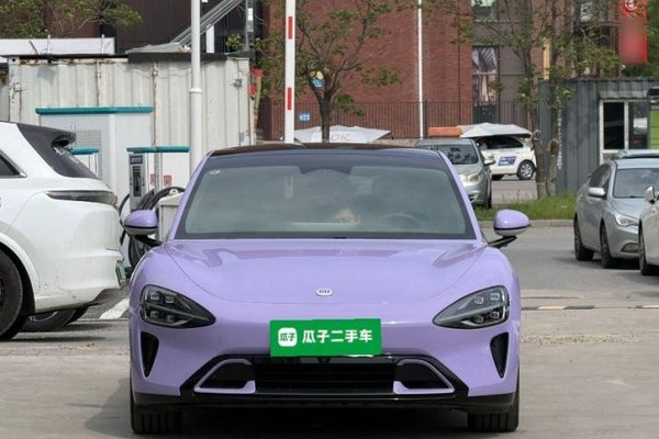 Xiaomi Auto SU7 2024, 17100 км, за 28084 USD
