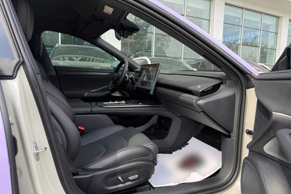Xiaomi Auto SU7 2024, 17100 км, за 28084 USD - фото 23