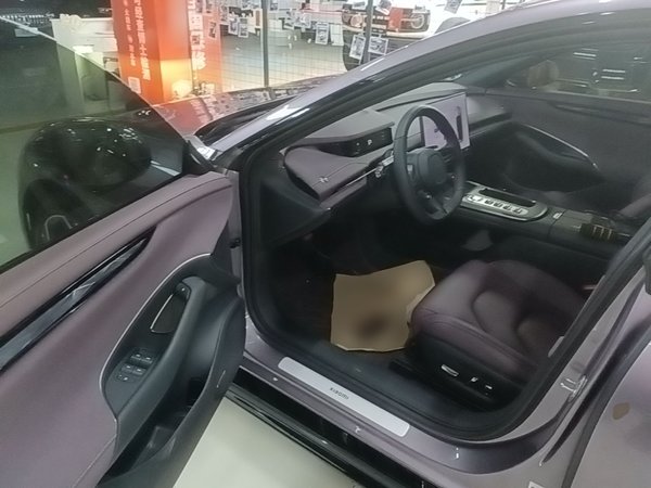 Xiaomi Auto SU7 2024, 27700 км, за 32439 USD - фото 19