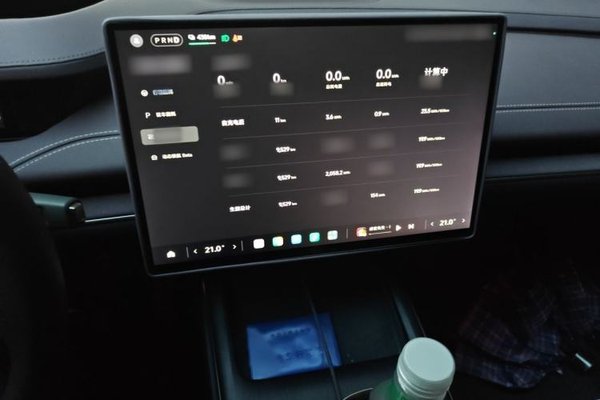 Xiaomi Auto SU7 2024, 9500 км, за 37249 USD - фото 12