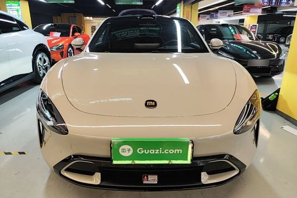 Xiaomi Auto SU7 2024, 14100 км, за 37417 USD