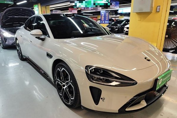 Xiaomi Auto SU7 2024, 14100 км, за 37417 USD