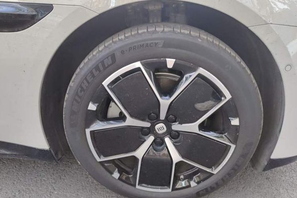 Xiaomi Auto SU7 2024, 27900 км, за 27321 USD - фото 8
