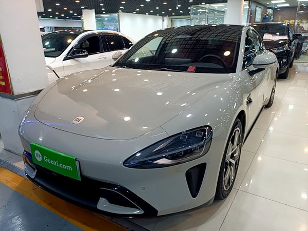 Xiaomi Auto SU7 · 2024 год