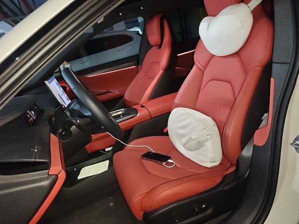 Xiaomi Auto SU7 2024, 7400 км, за 28016 USD - фото 11