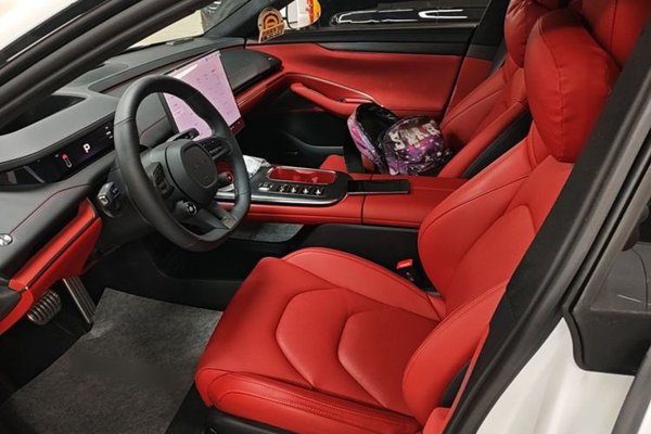 Xiaomi Auto SU7 2024, 13500 км, за 37545 USD - фото 18