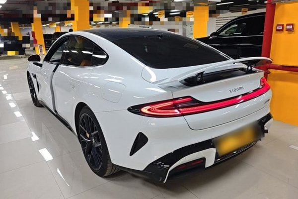 Xiaomi Auto SU7 2024, 13500 км, за 37545 USD