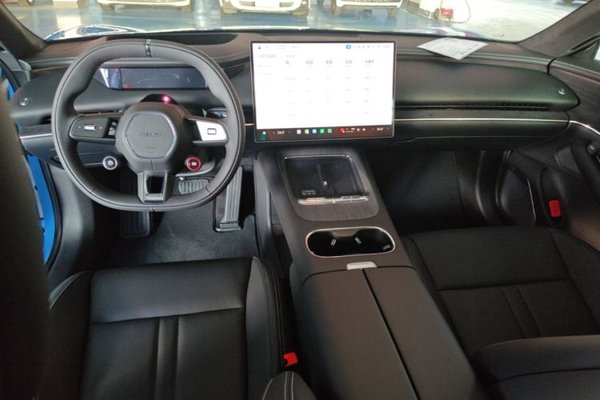 Xiaomi Auto SU7 2026, 100 км, за 40785 USD - фото 12