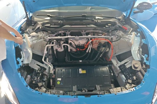 Xiaomi Auto SU7 2026, 100 км, за 40785 USD - фото 24