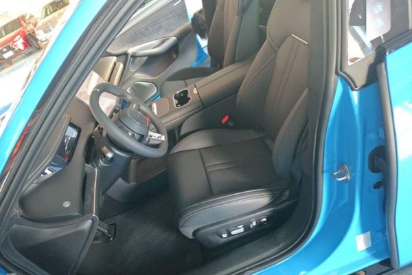 Xiaomi Auto SU7 2026, 100 км, за 40785 USD - фото 17